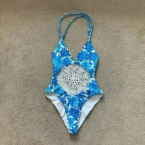 Frankie's Bikinis Poppy One Piece Blue Dahlia in size medium